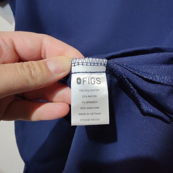 Figs Women's Sz S Navy Casma Three Pocket Scrub Top FW1100 - Picture 3 of 4
